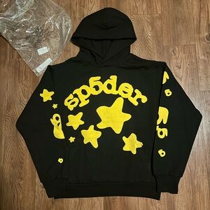 Sp5der Beluga Hoodie
Onyx/Yellow